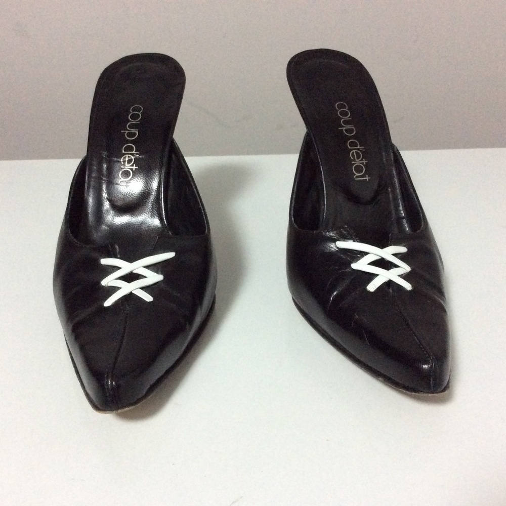 Coup D'etat Women’s Black Leather shoes